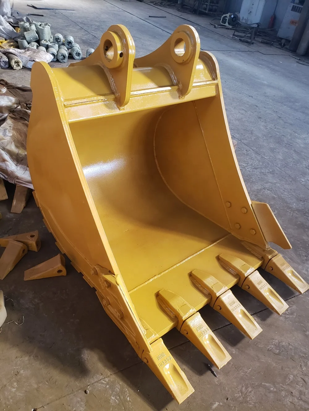  Стандартное ведро 1 0 куб. М для экскаватора CAT320