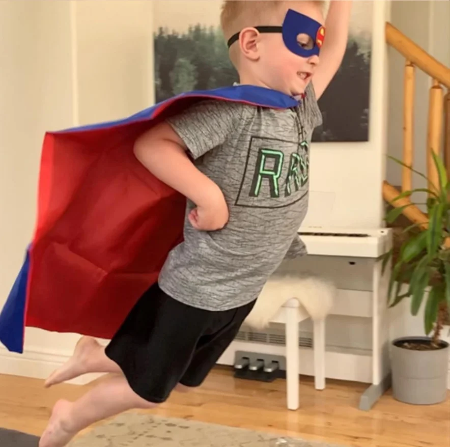 Накидки и маска супергероев на заказ для детей, двусторонние накидки, мультяшное платье, Хэллоуин, праздничные костюмы, игрушка