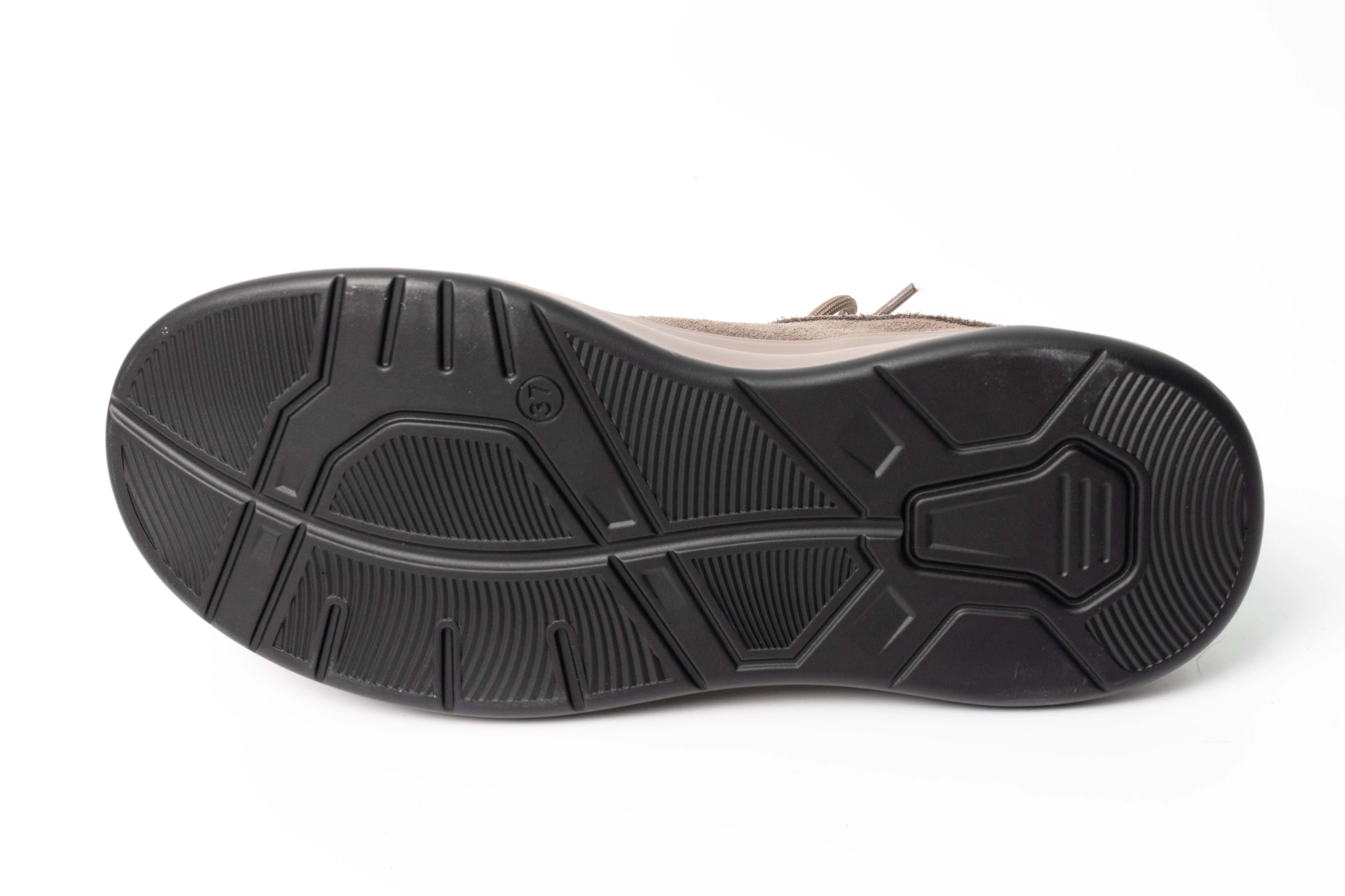 YZY wholesale OEM women grey cow suede sports and casual shoes