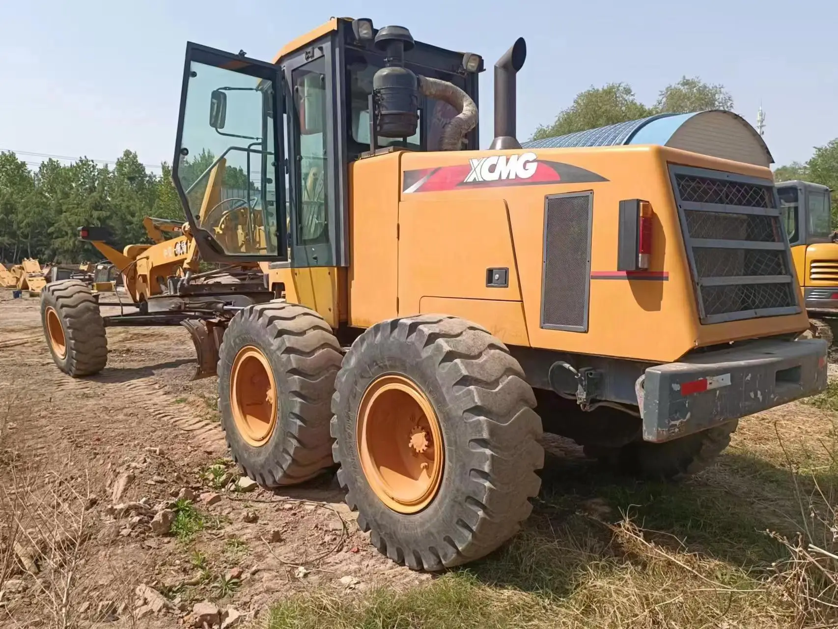 secondhand grader GR180 GOOD GRADER