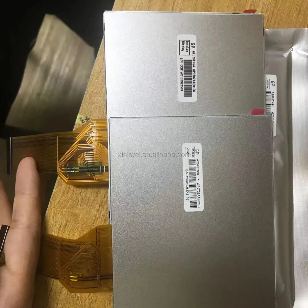 AT070TN92 AT070TN94 Parallel RGB (1 ch, 6/8-bit) 50 pins FPC 7INCH 7.0inch LCD for automotive Display Portable DVD player