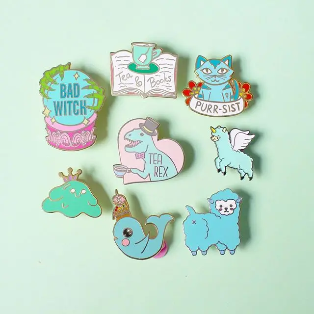 Мультяшные магнитные значки, дизайнерский металлический значок, цепочка со стразами, позолоченная мягкая жесткая эмалированная булавка на заказ