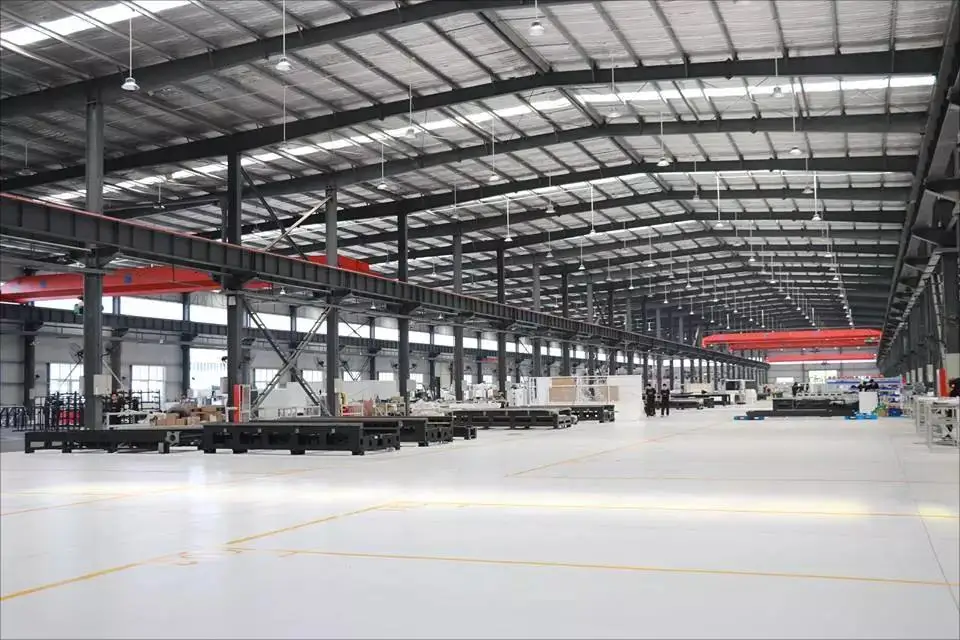 Hot Sale 3015 Fiber Laser Cutting Machine with Raycus Laser source