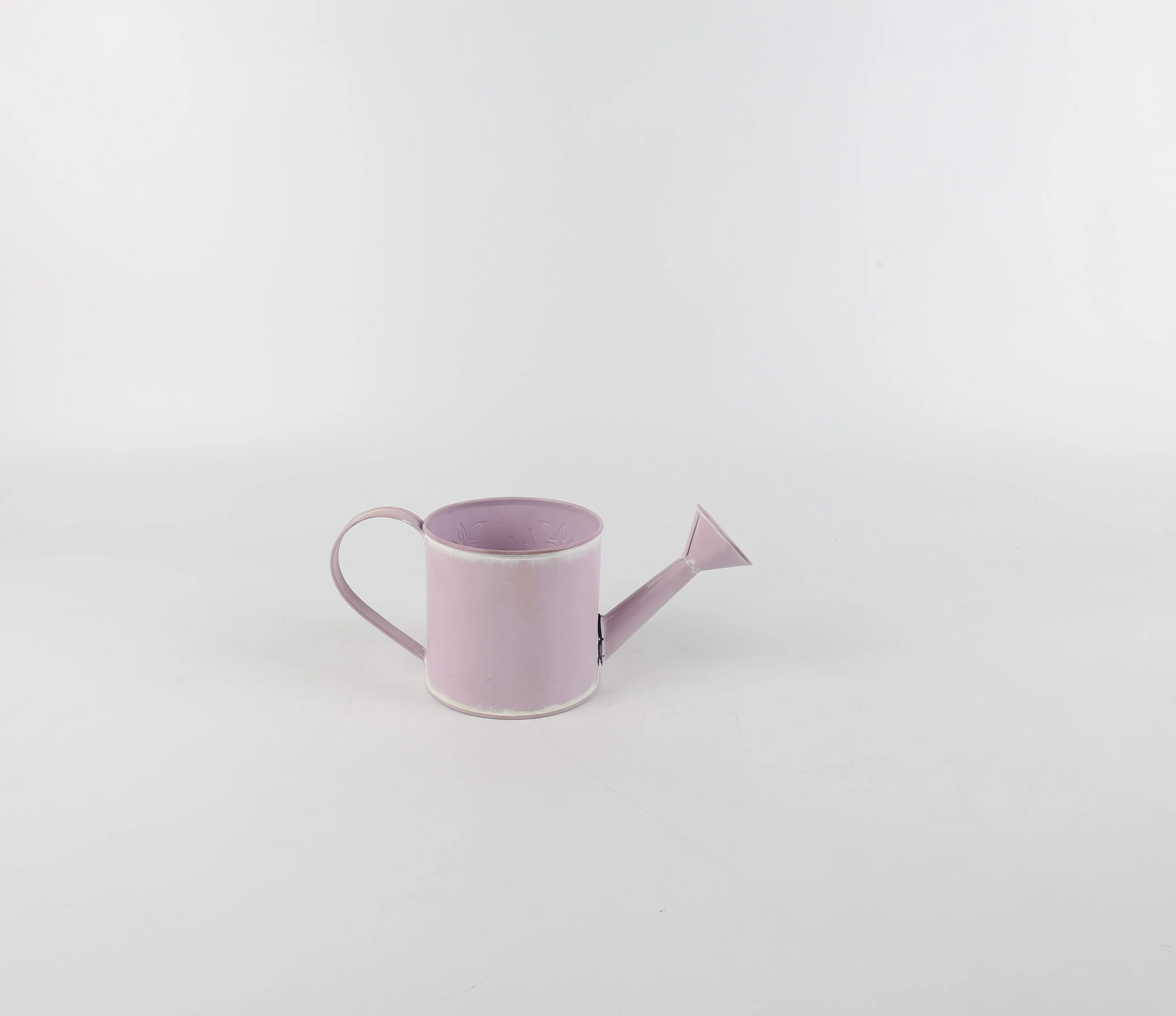 A Lilac Ice-Cracked Metal Galvanized Iron Drum With Handle,Large Capacity Garden Galvanized Metal Watering