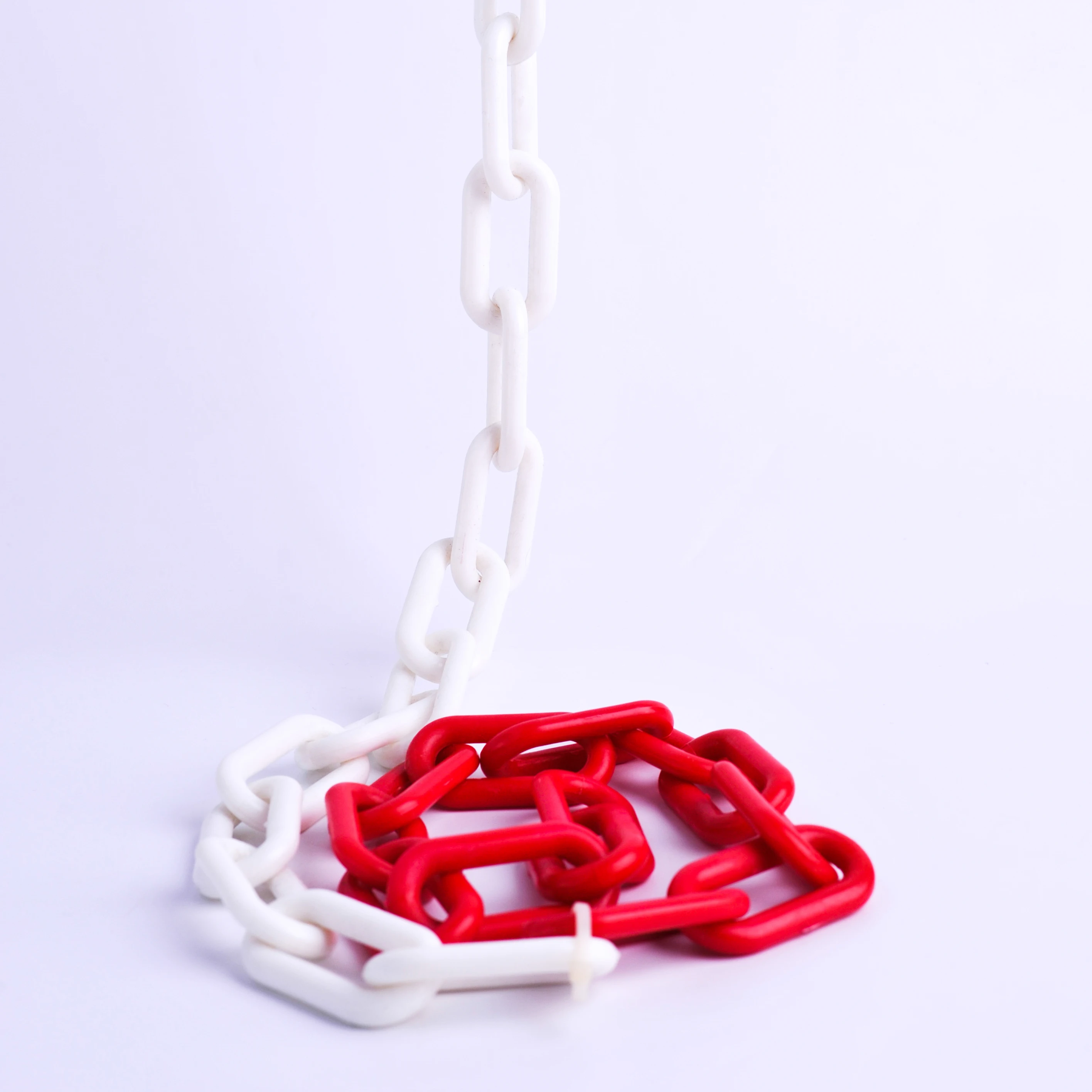 8mm Color PE PP Plastic Traffic Road Safety Barrier Steel Traffic Chain