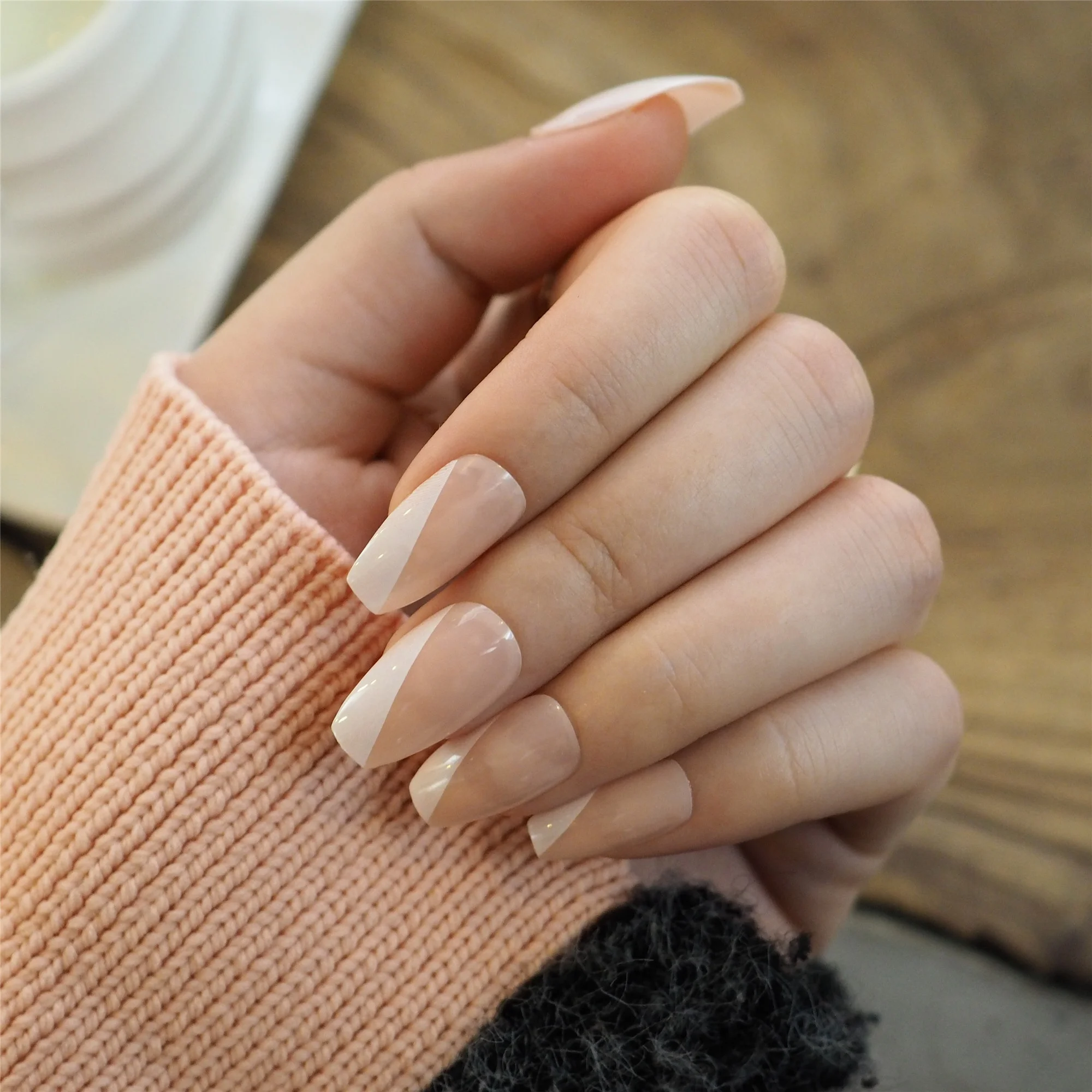 Wholesale Price Nude Slanted French Manicure Press On High-quality Fake Nails Short Coffin