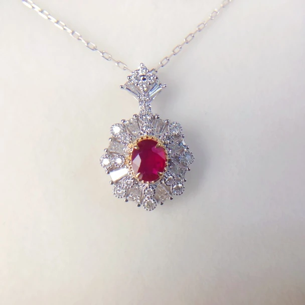 
Ruby Pendant Necklace 18K White Gold Silver Necklace Female Pendant Diamond Chain 