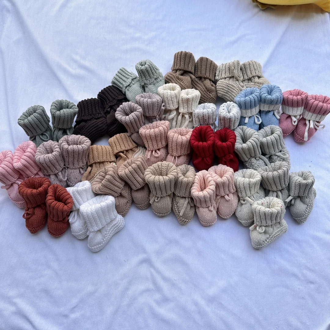 Newborn Baby Coming Home Outfit Gender Neutral Baby Booties Organic Cotton Knitted Socks
