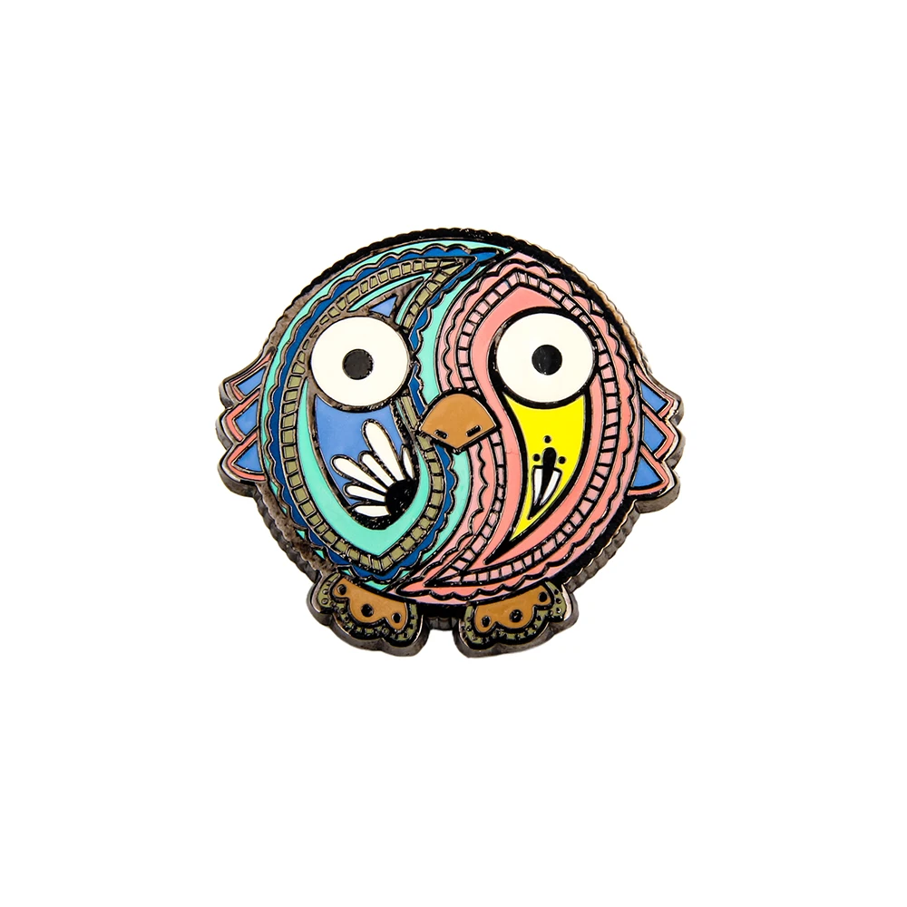 Hot Sale benutzer definierte harte Pin Glitter Abzeichen Cartoon Metallic Enamel Butterfly Badge Metal Pins