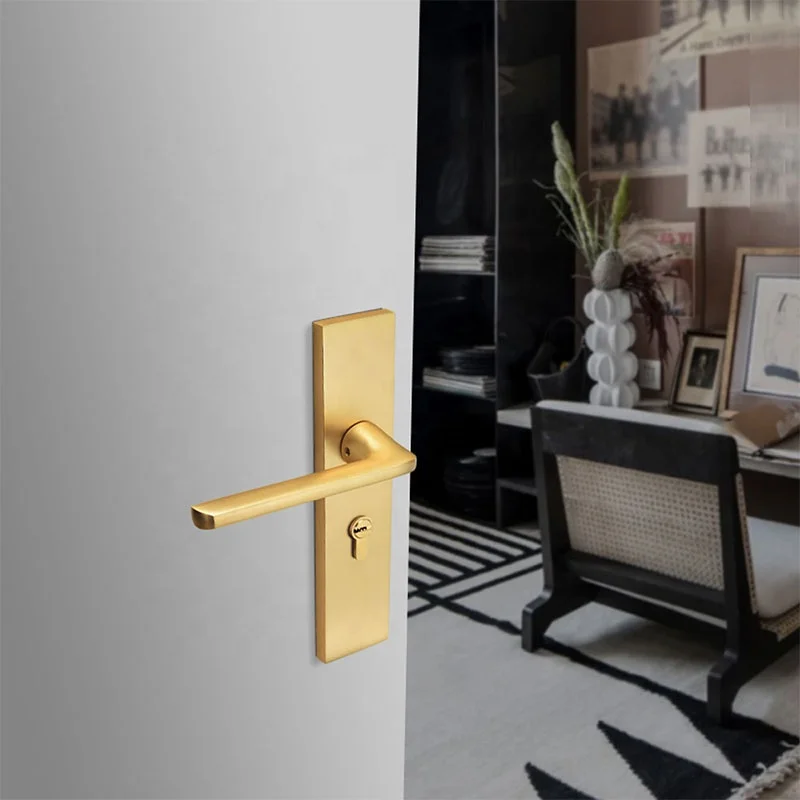 Yonfia A8142P11 rts Latest aluminium door handle lock luxury door handle lock lever gold for Wooden doors
