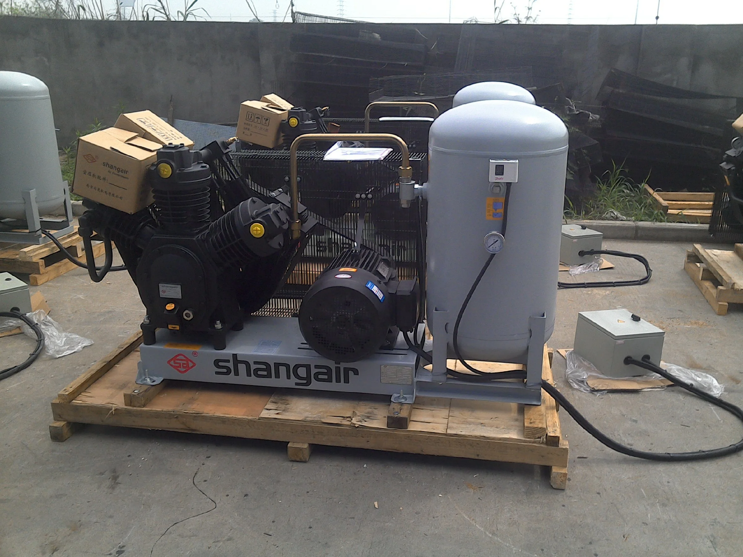 piston type air compressor head parts for 15kw