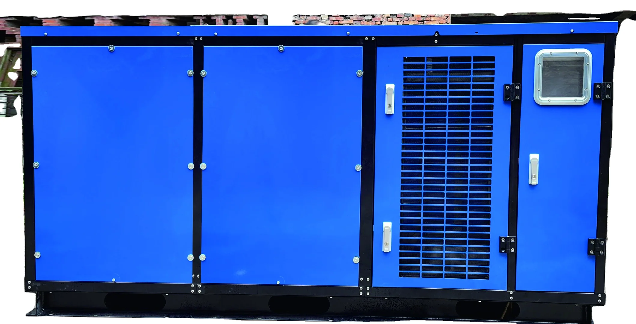 Bigger 5000L/DAY solar powered commercial atmospheric air water generator with filter system