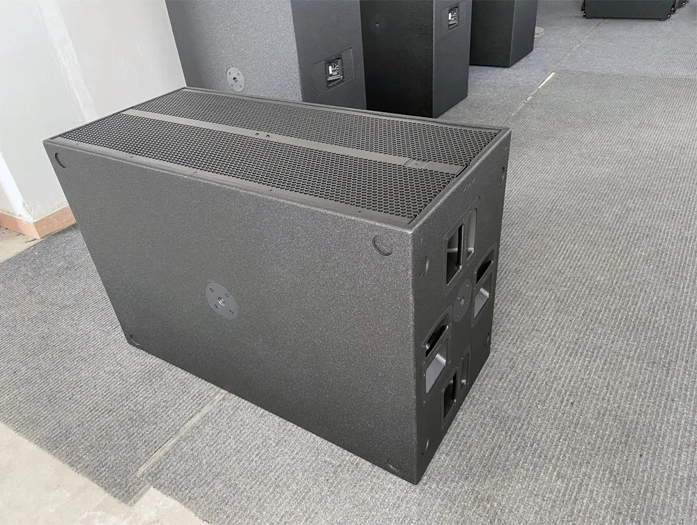 Dual 18 inch Subwoofer speaker RCF 9006-AS 1600w power sound system