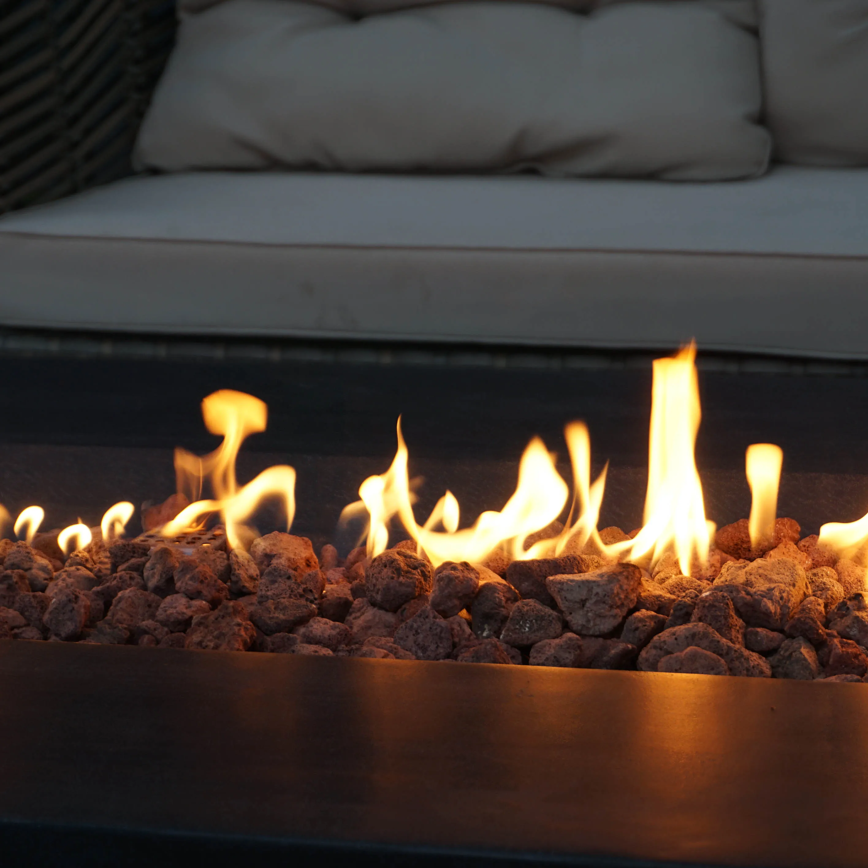Backyard Large Size Concrete Fireplace SUS 304 Burner 55000BTUS Outdoor Propane Gas Fire Table