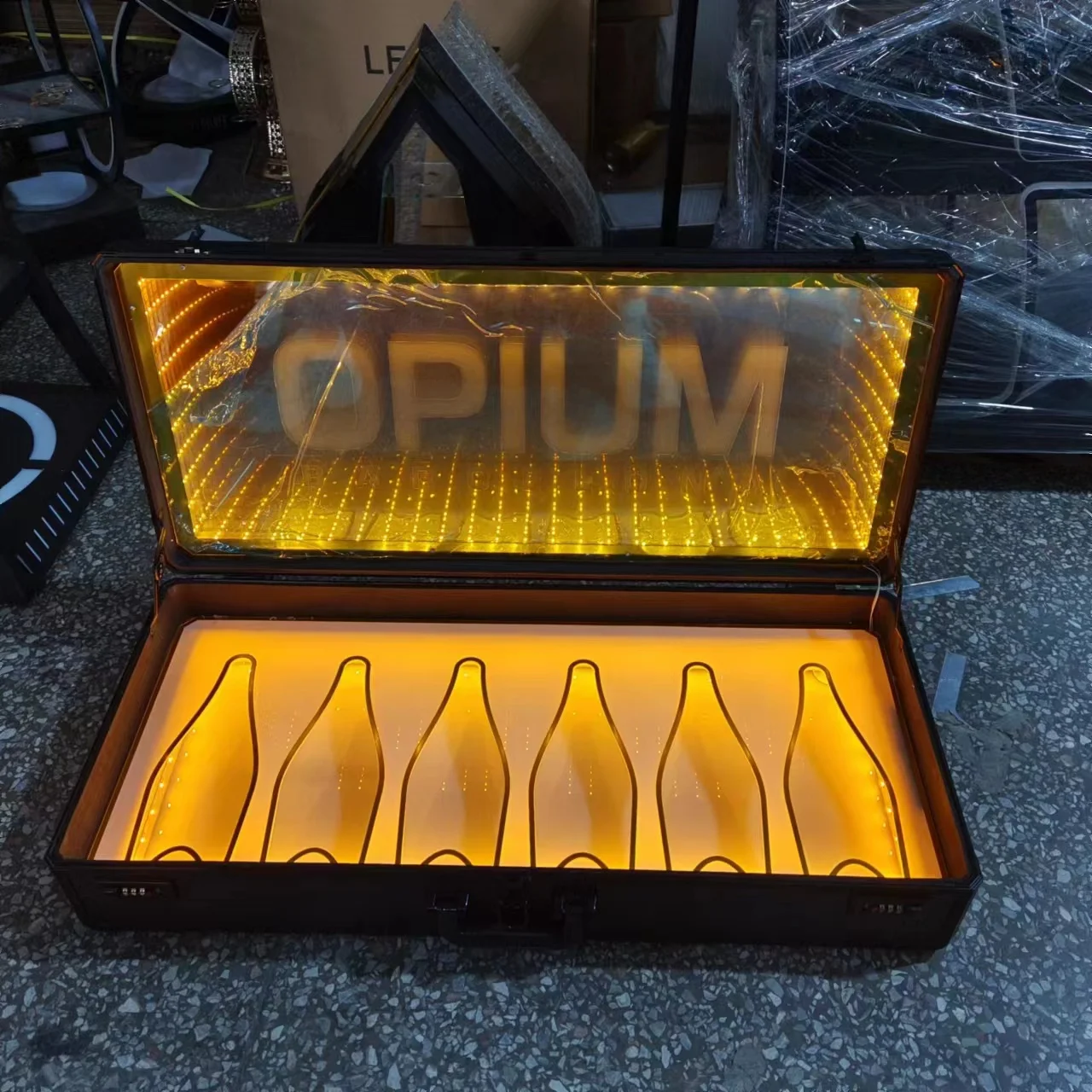 Коробка для переноски шампанского со светодиодным дисплеем 6 бутылок