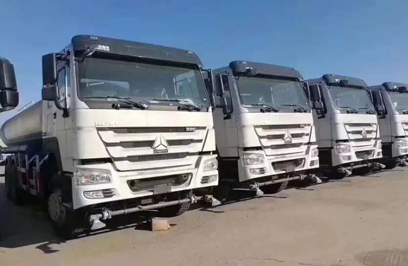 Kunda  Sinotruk Howo Water Tanker Truck 25Cmb  6x4 371 336 290hp 20m3 water spray bowser tanker sprinkler tank truck