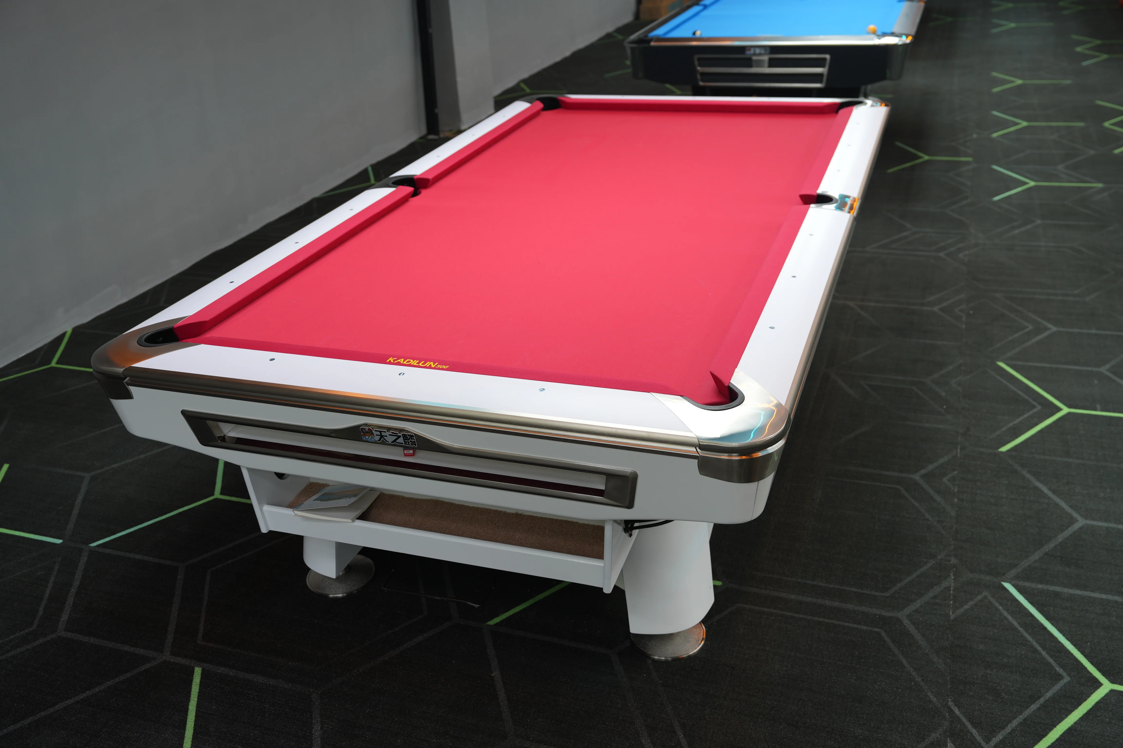 Bojue Luxury 9ft 8ft High Performance Commercial Snooker Pool Billiard Solid Wood Bluetone Slate Leather Includes Cues Cheap