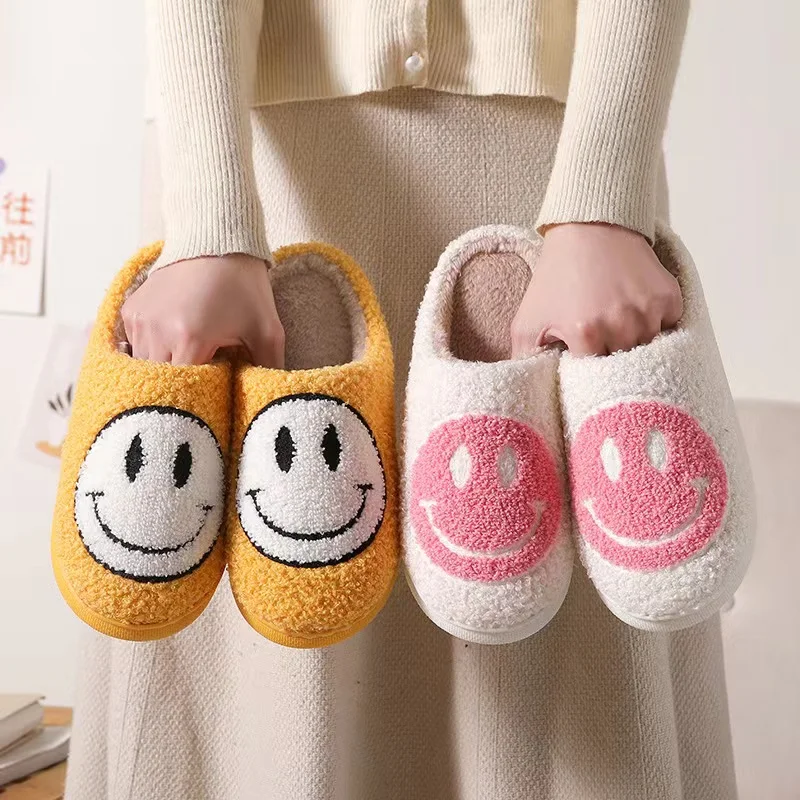 Yangzhou Smiling Face Indoor Cute Cartoon emojis Slippers Plush Thermal Sandals for Ladies and Gentlemen