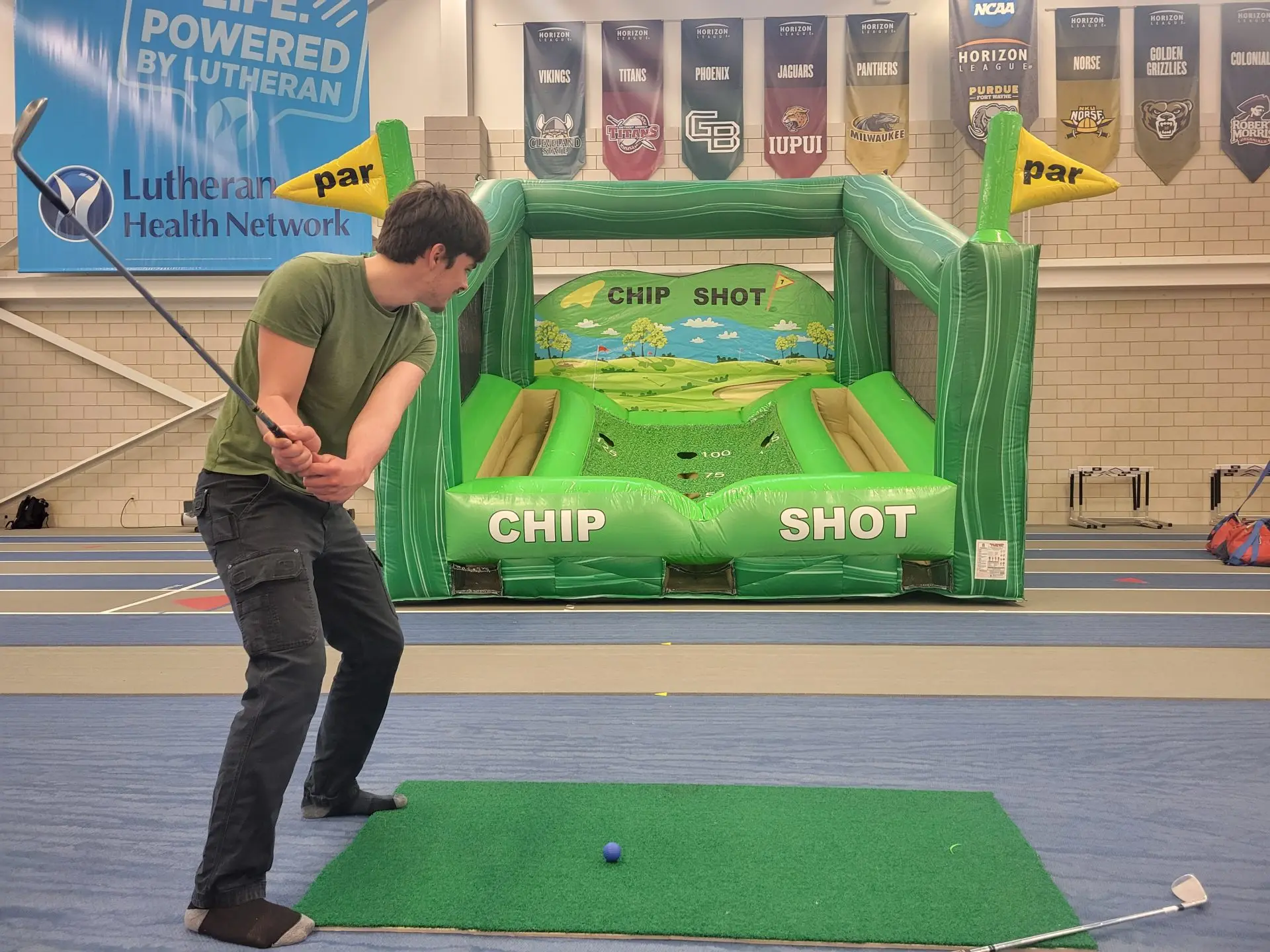 Inflatable Golf Inflatable Golf Ball Hitting Cage Inflatable Chip Shot Sports Golf Game