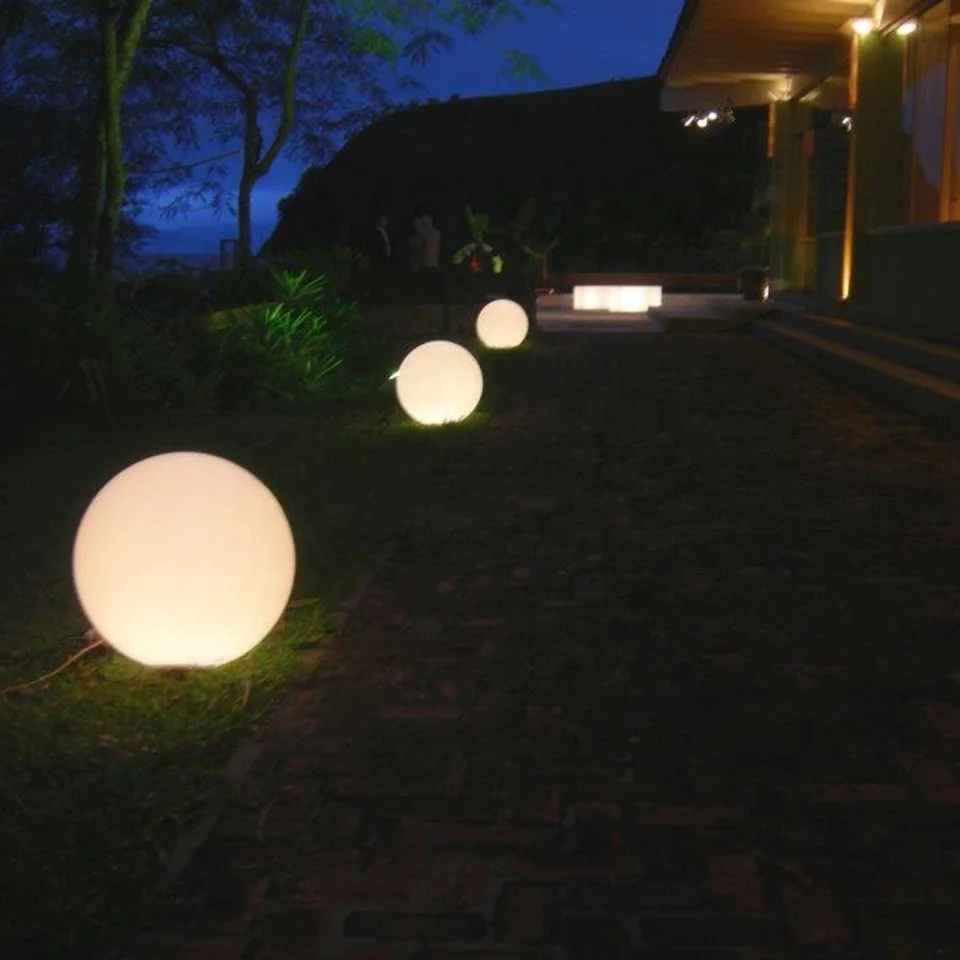 LED Floating Pool Light Ball with Remote Control 16 RGB Colors Waterproof Outdoor Decor, Portable Changeable Night Light