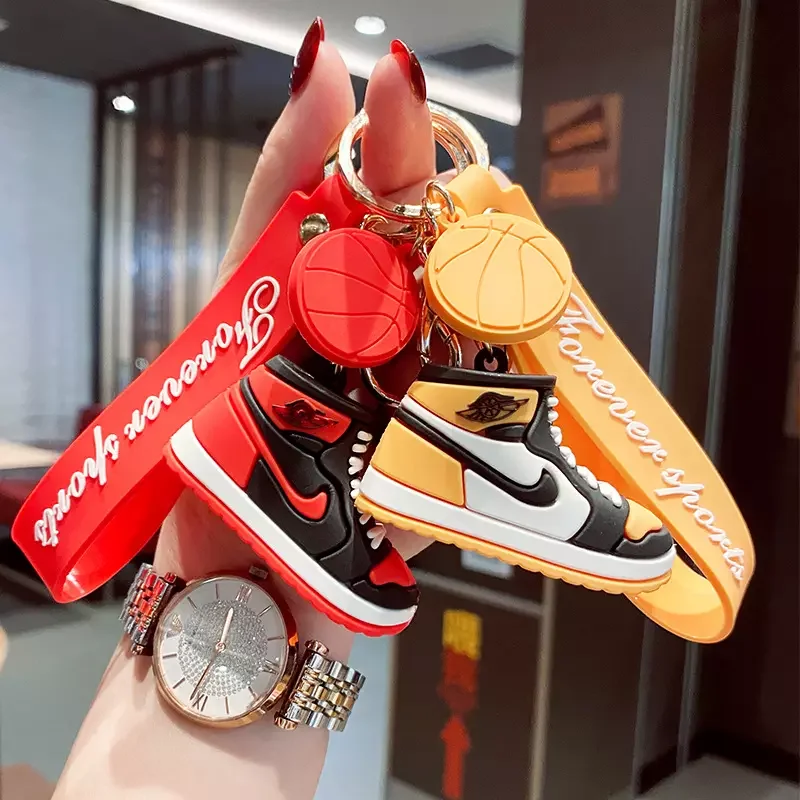 Finelai hot selling air jordan mini shoes keychain jordan pvc shoe keychain