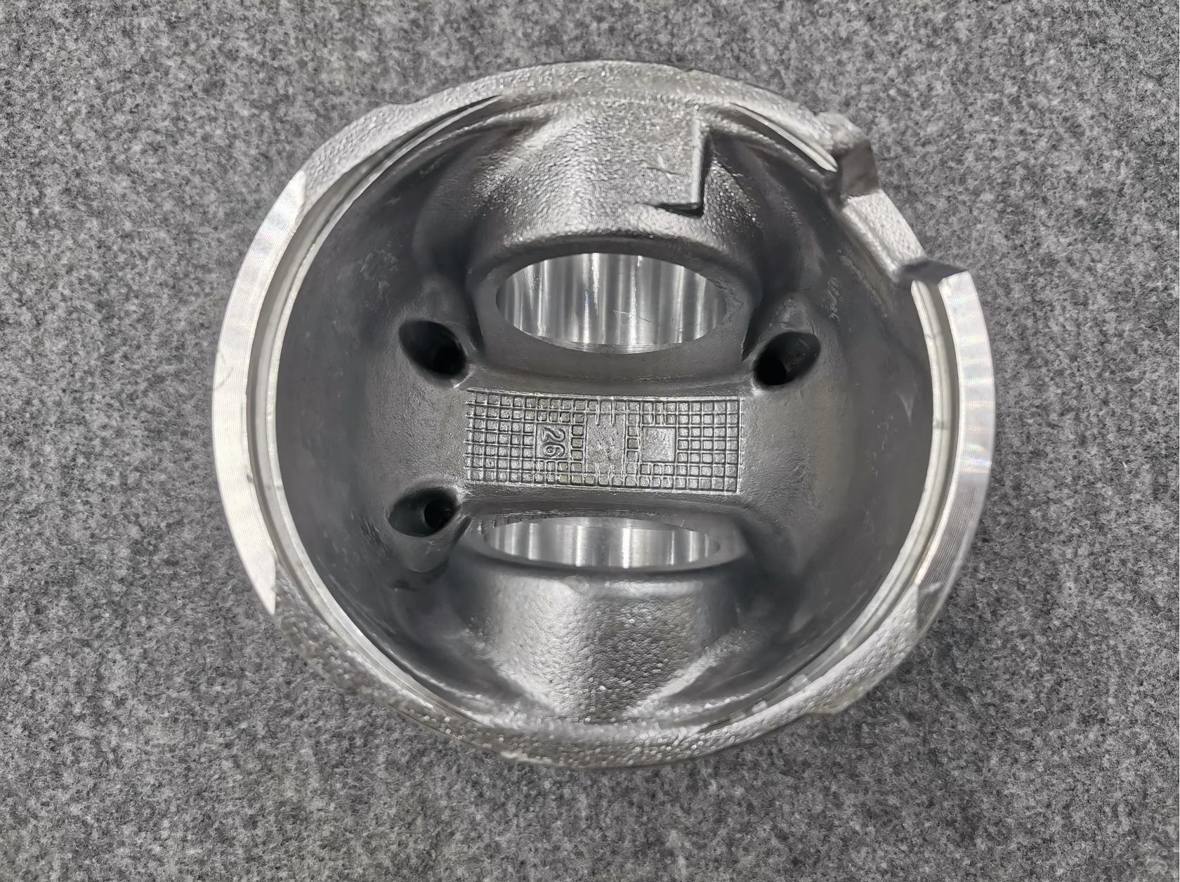 4934860 High Quality Dongfeng Cumminss Heavy Truck Engine Piston