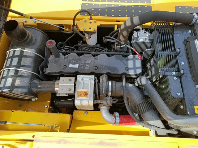 Экскаватор Komatsu pc220 pc220-8n1 шт. 220-8