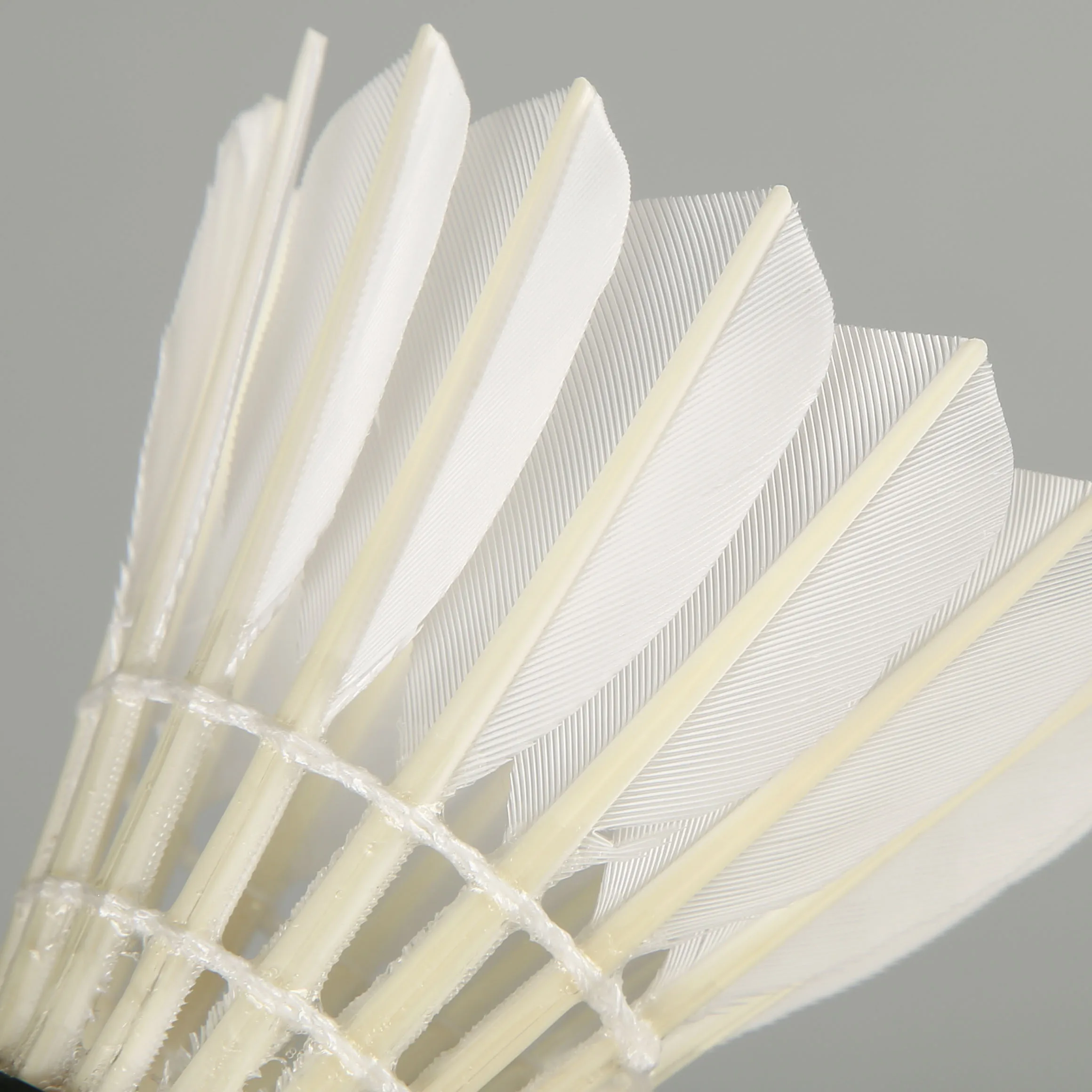 Hot Sell Lingmei Brand  Cheap price 10 model Badminton Shuttlecock Goose Feather Shuttlecock for Practice