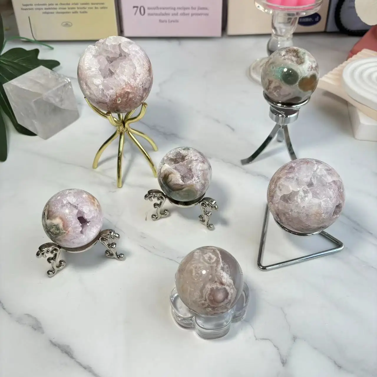 Hot Sale Natural Druzy Sakura Agate Ball Shape Crystal Sphere Stones Wholesaler Pink Amethyst Flower Agate Sphere