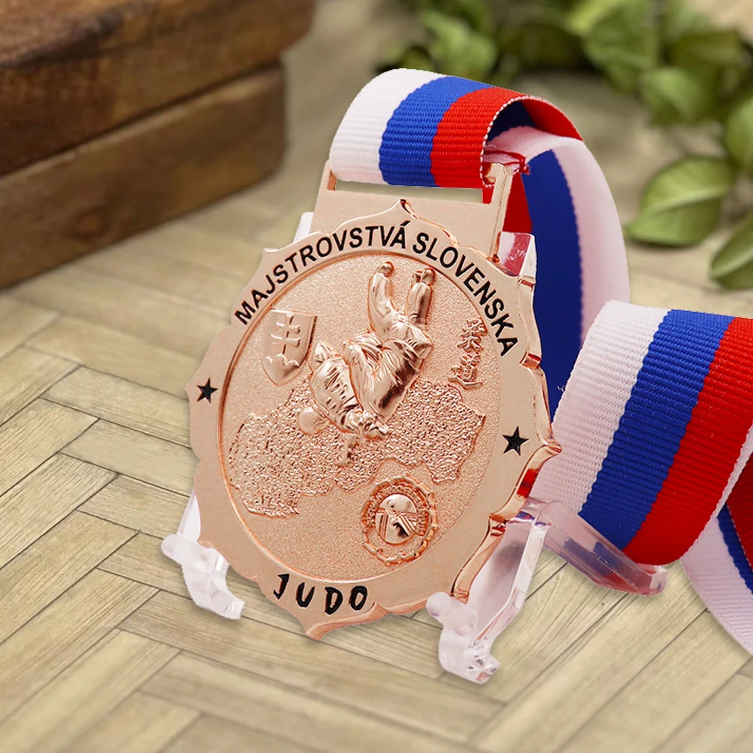 More People Choose Competition Medal Manufacturer Custom Design Sports Medal Taekwondo Karate Judo Metal Medal Winner Holder