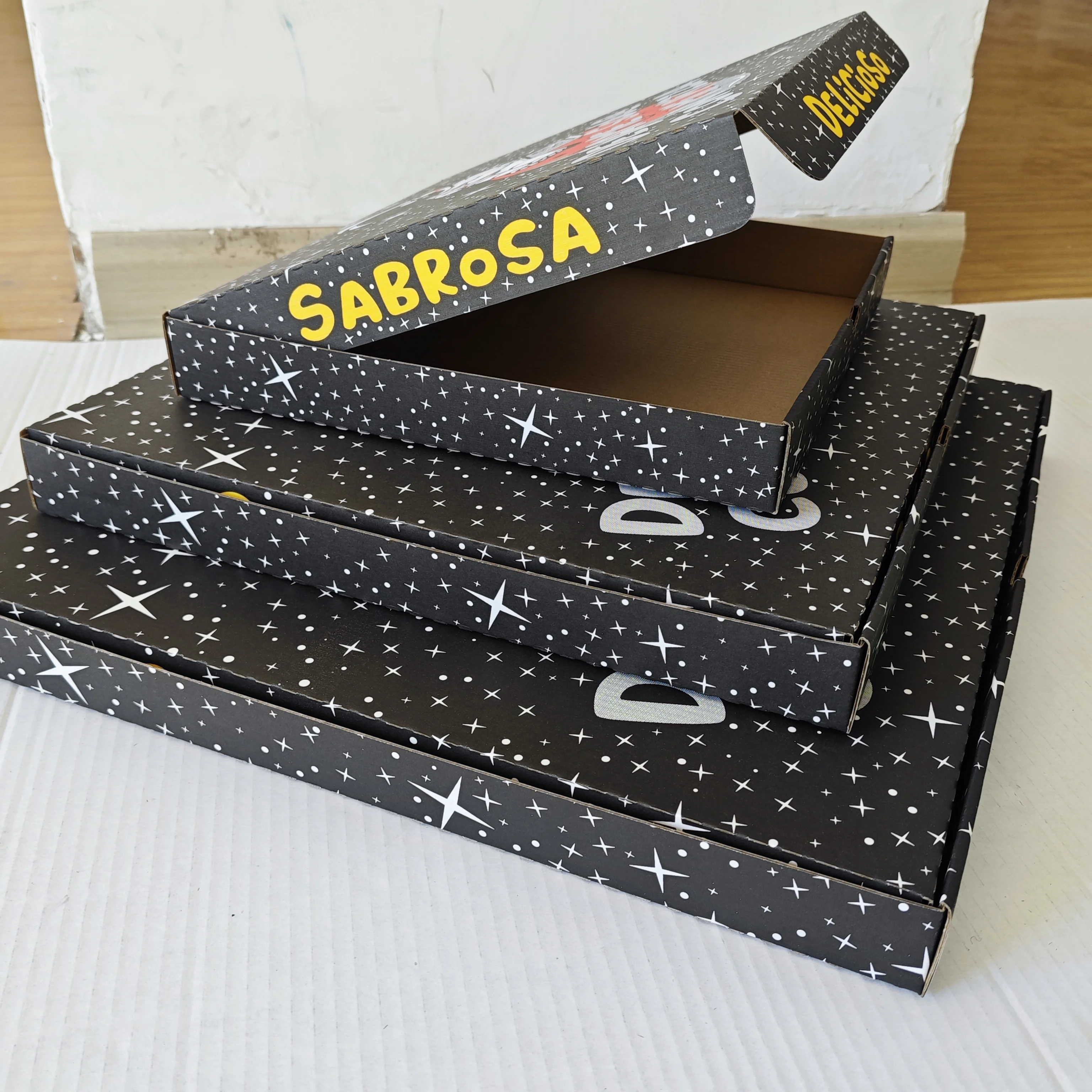 Pizza Boxes Corrugated Biodegradable Pizza Box Food Grade  6 8 9 10 12 14 16 20 Inches Packing Material Logo Customized