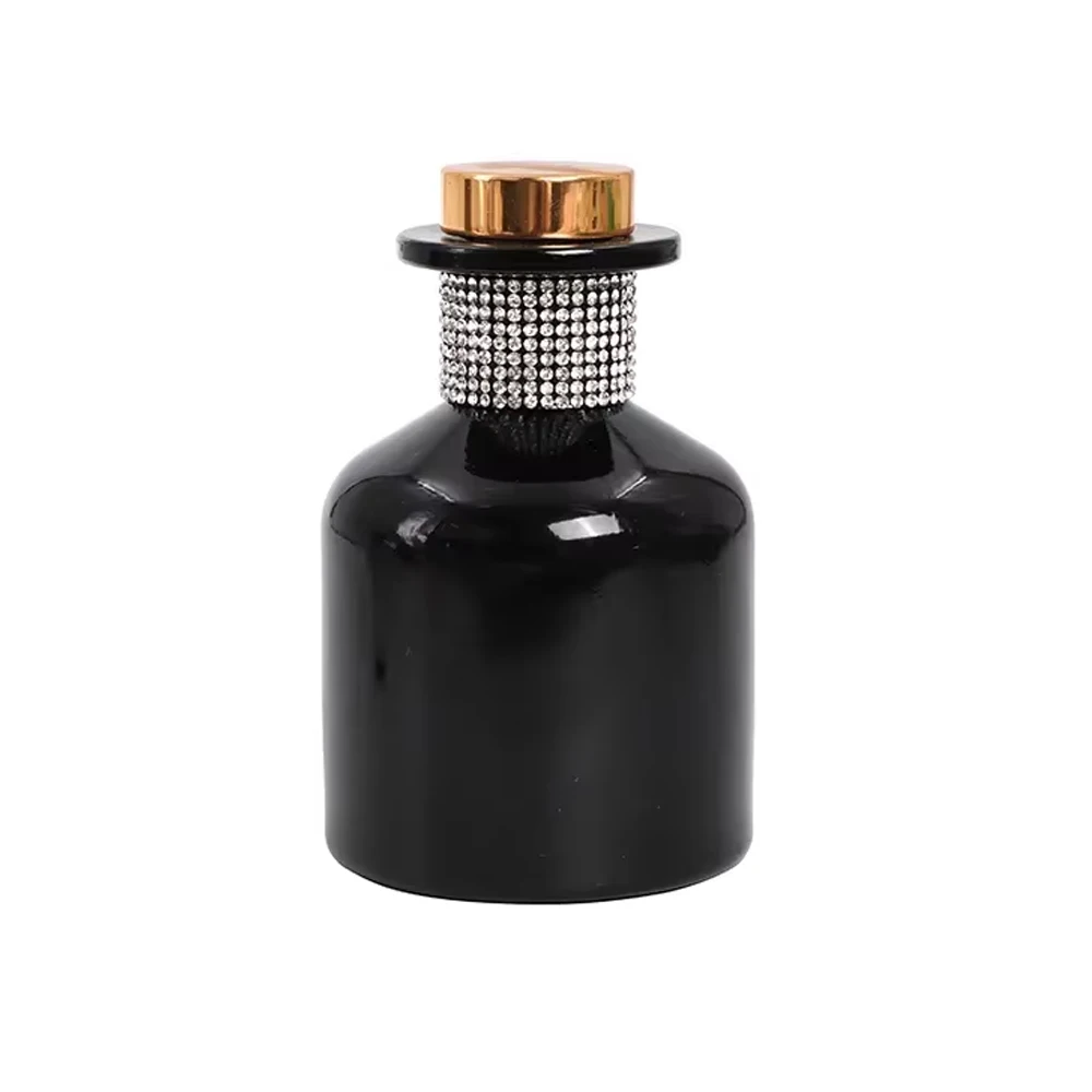 Elegant Square Reed Diffuser Glass Bottle Elegant Design Luxury Reed Diffuser Home Fragrance For Toilet Fragrance Jar