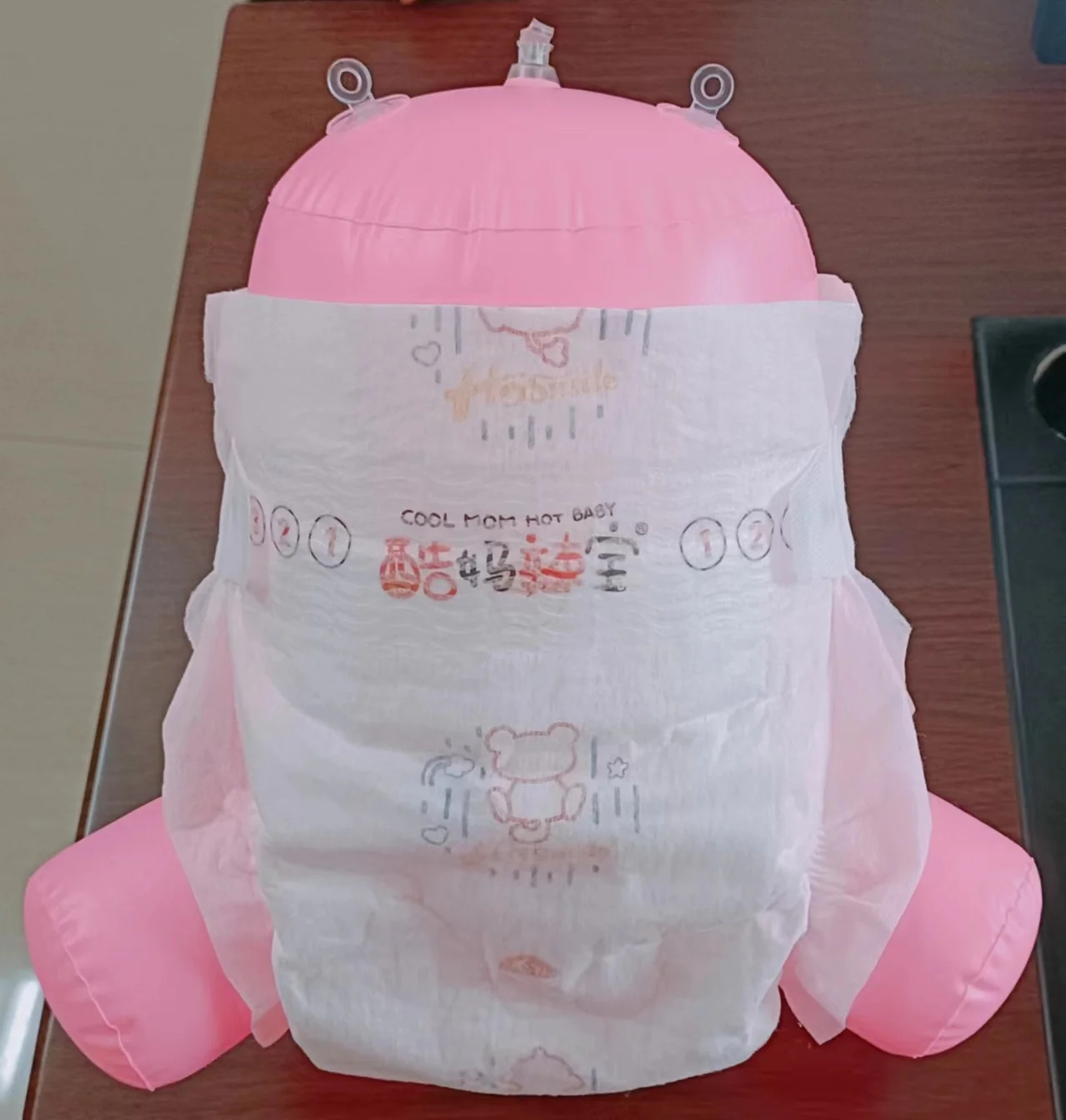 Factory price reject available stocks baby diapers in bales tape diaper for babies