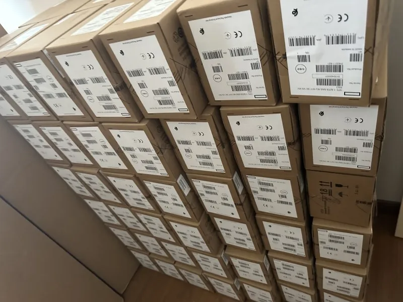 P06037-B21 128GB QUAD RANK x4 DDR4 3200 CAS 22 22 22 LOAD REDUCED SMART MEMORY KIT for HPE