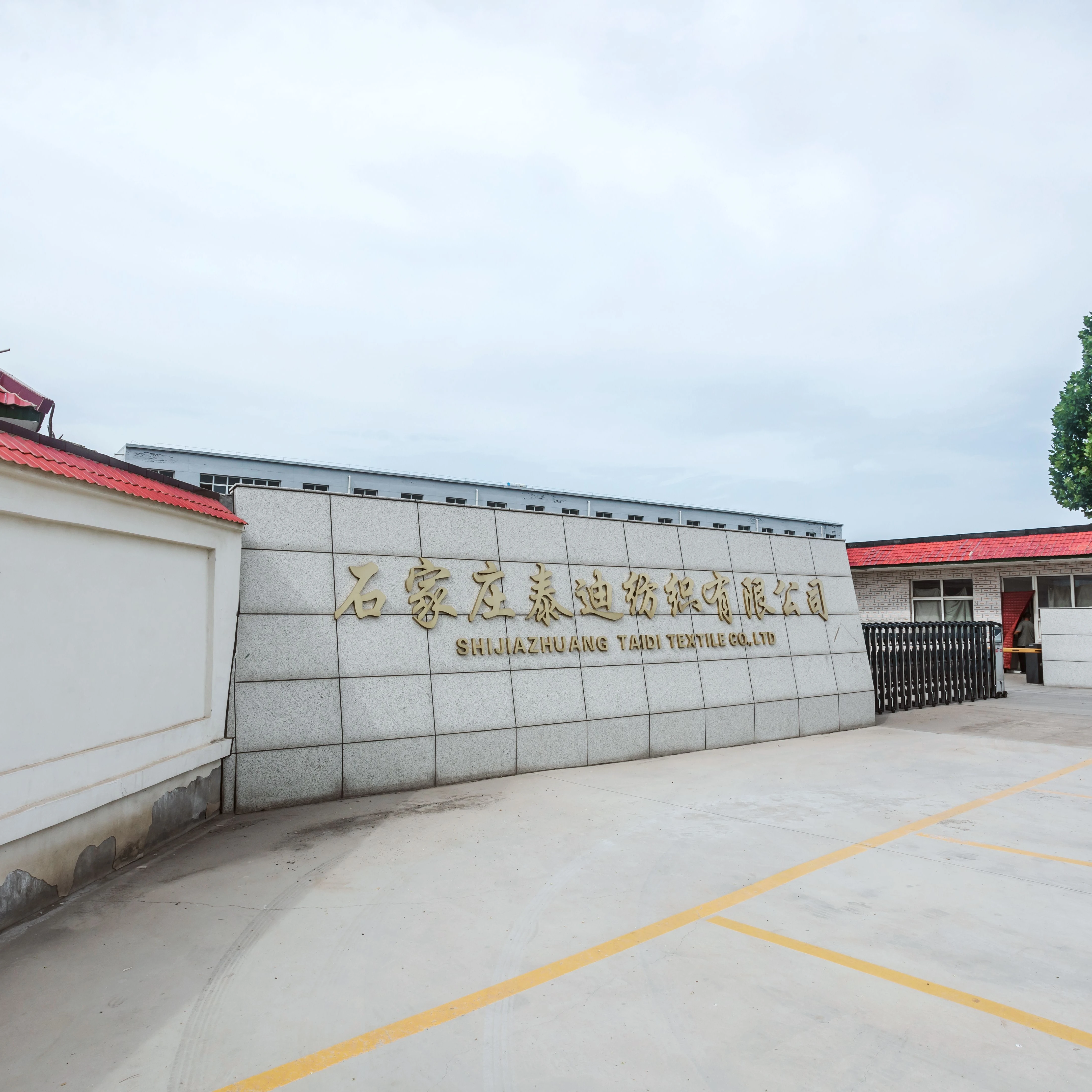 High Quality Custom Pinstrip Twill Plaid Fabric for Boys and Girls Suit Woven Stretch for Dress and Bag Use from China