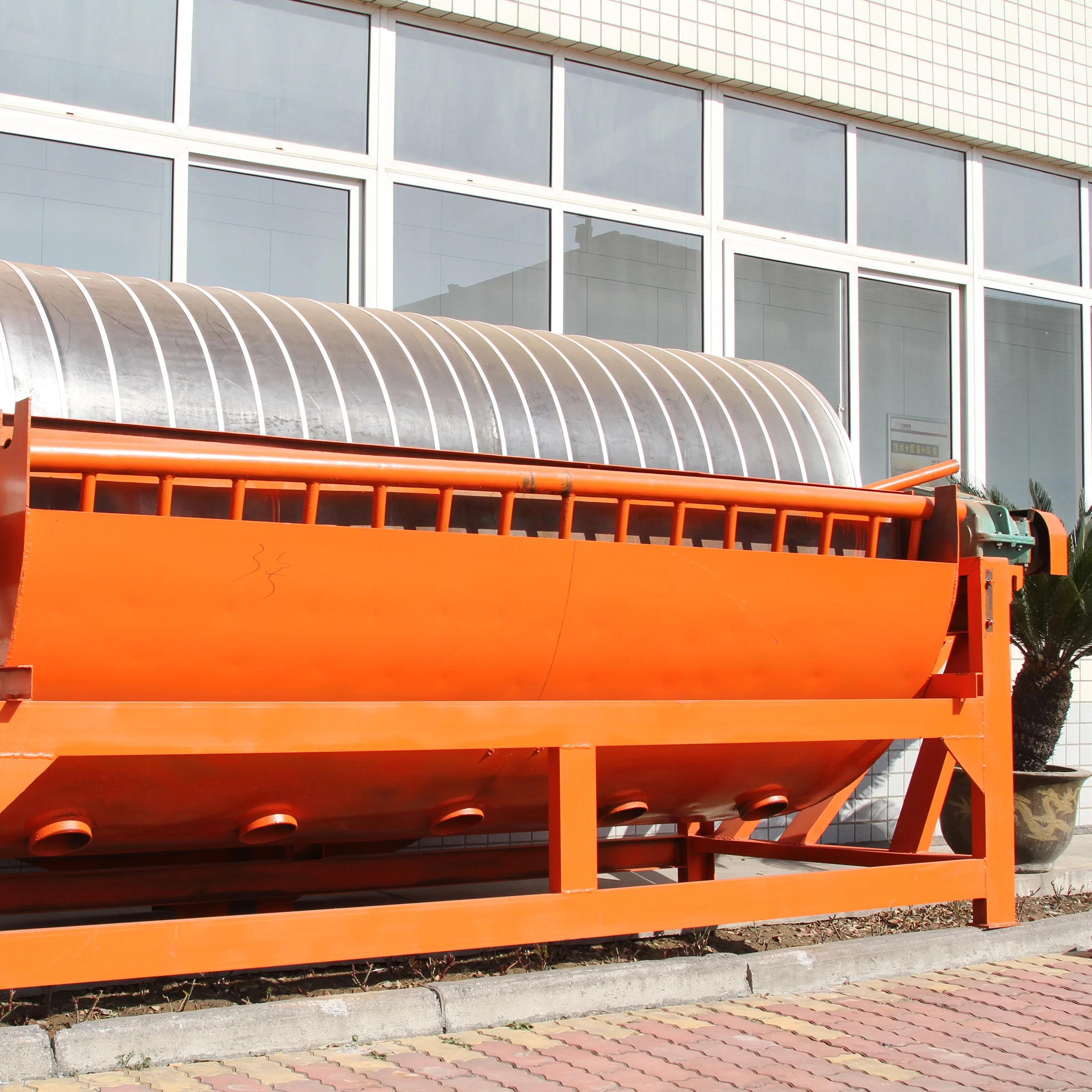 Hot Sale Wet Mining Drum Magnetic Separator CTB10021 for Metal Separation