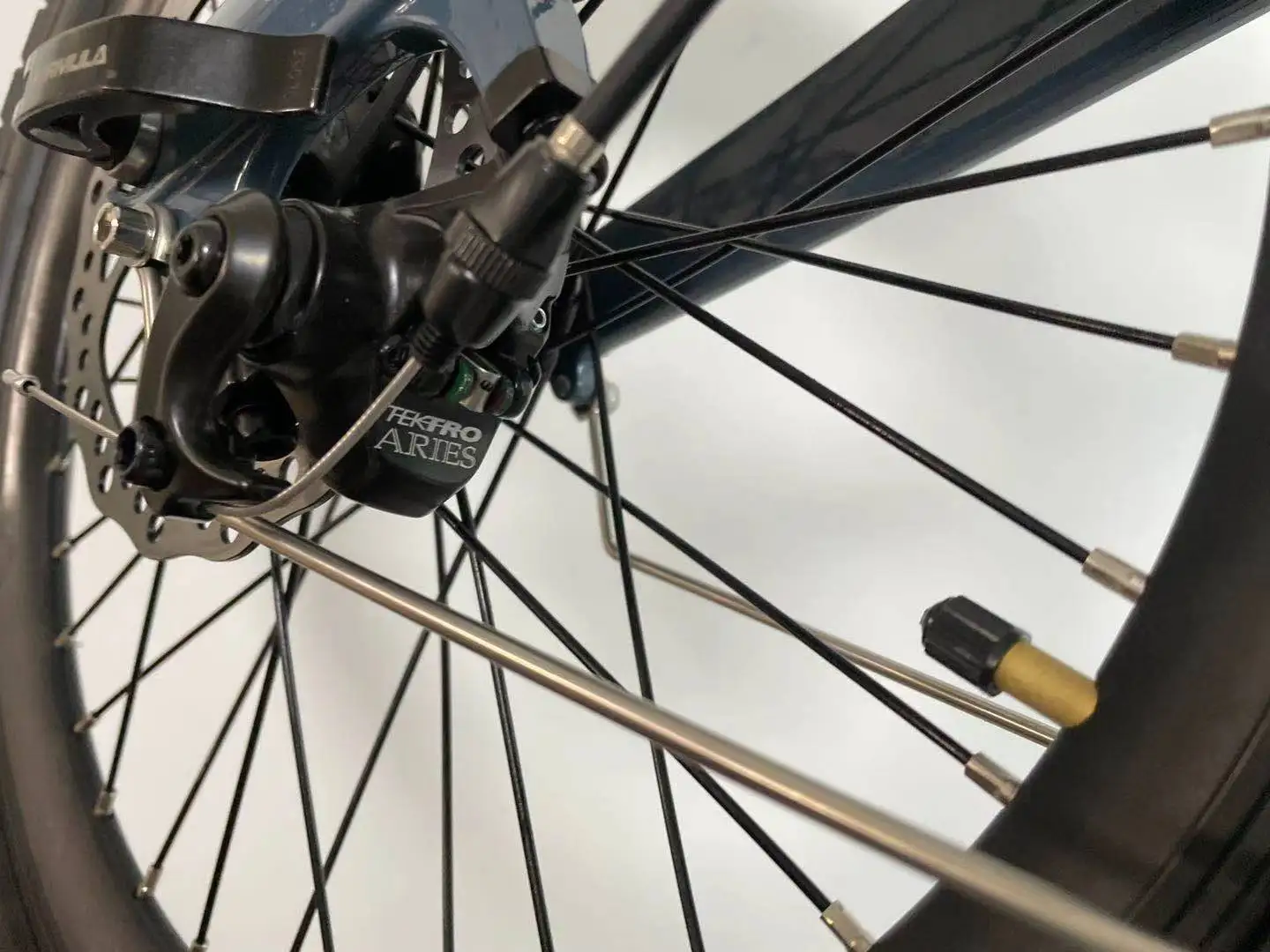 2021 new modelCargo bike basket removable electric moped folding rear rack for cargo carry