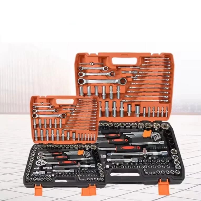 High Quality 151 Pcs 1/4' 3/8' 1/2' Portable Plastic Box Automotive Hand Tools Set With Socket Wrench Tool Kit