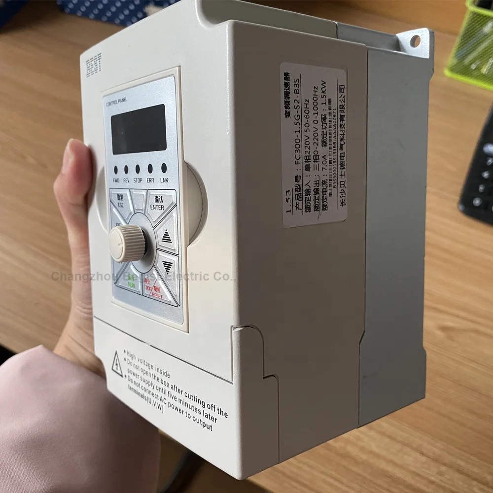 VFD converter inverter 50/60HZ 3 Phase 220V/380V 1.5KW 220V 380V Frequency inverter for Spindle speed control