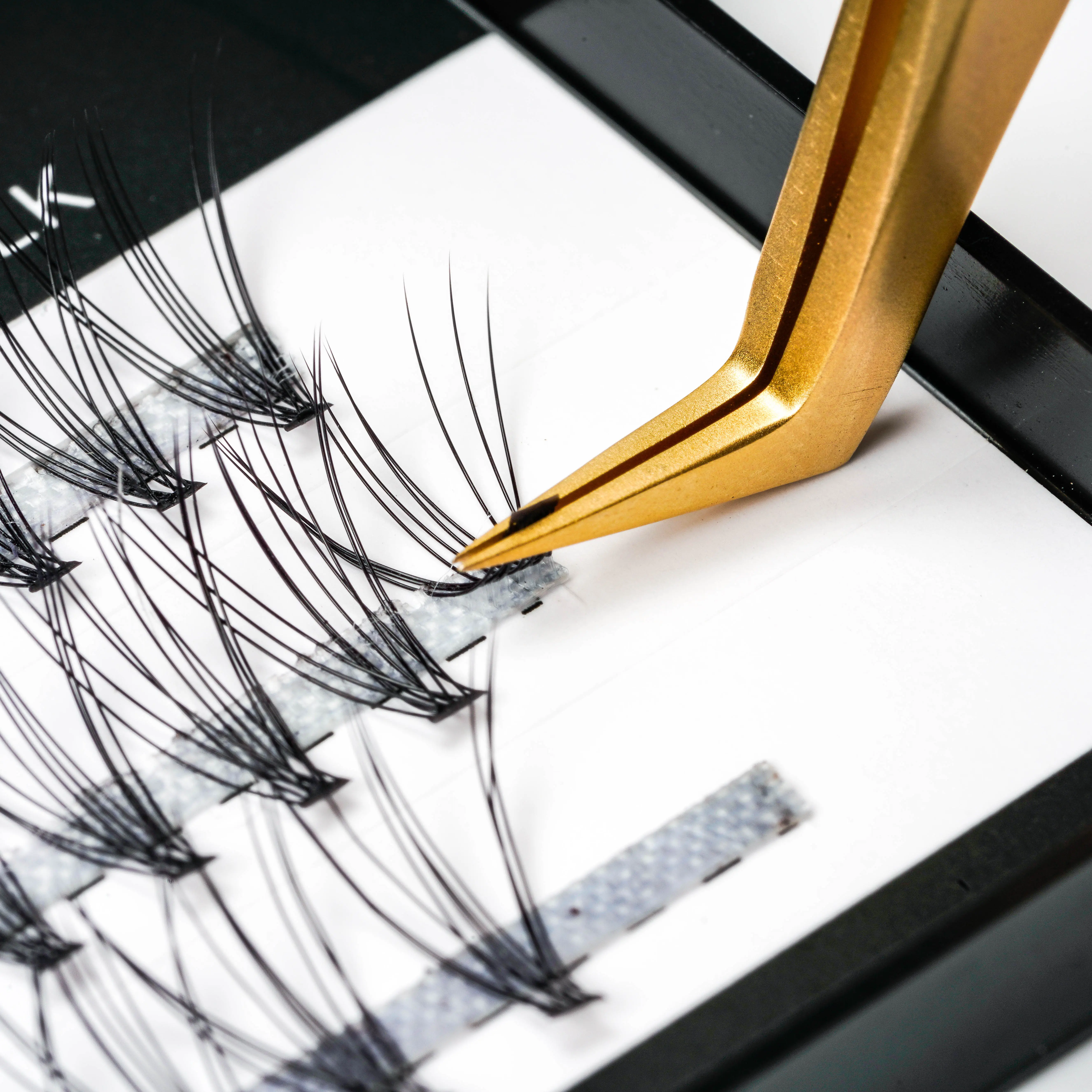 Grafting Single 10D  Heat Bonded cluster flares lash supernatural false lashes extension Vendor