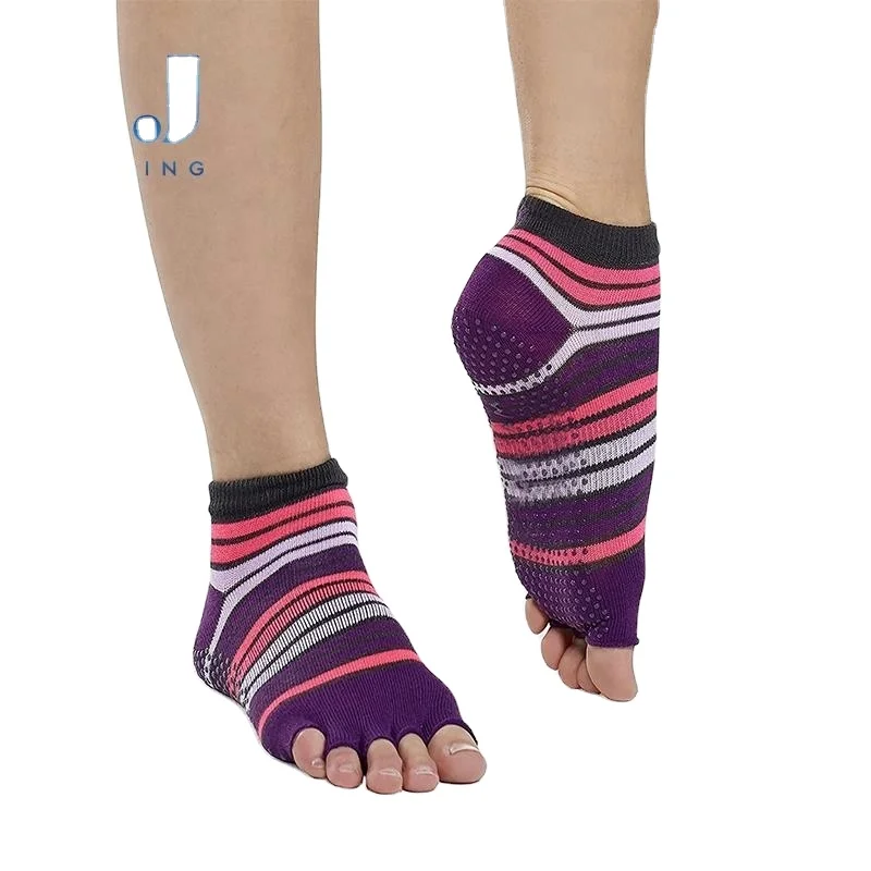 AJ18120 Custom Funny Colorful Pink Stripes Cotton Sport Half Toe Grip Non-Slip Ankle Socks for Ballet Yoga