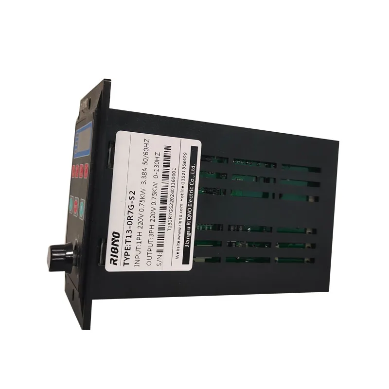 RIQNO T13-750W-12-H mini inverter 220V 500w 750w vfd single phase to 3 phase low price vfd drive for motor