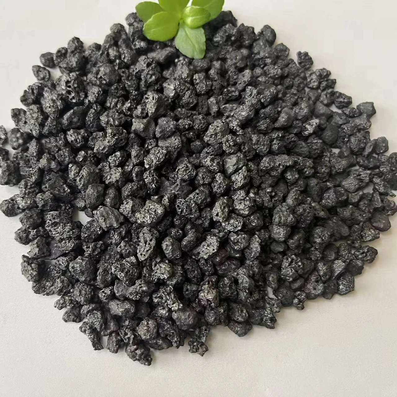 Best Grade 1-5mm Calcined Petroleum Coke/Metallurgical Coke/Graphitized Petroleum Coke Cheap Petcoke CPC GPC Coke Fuel for Sale