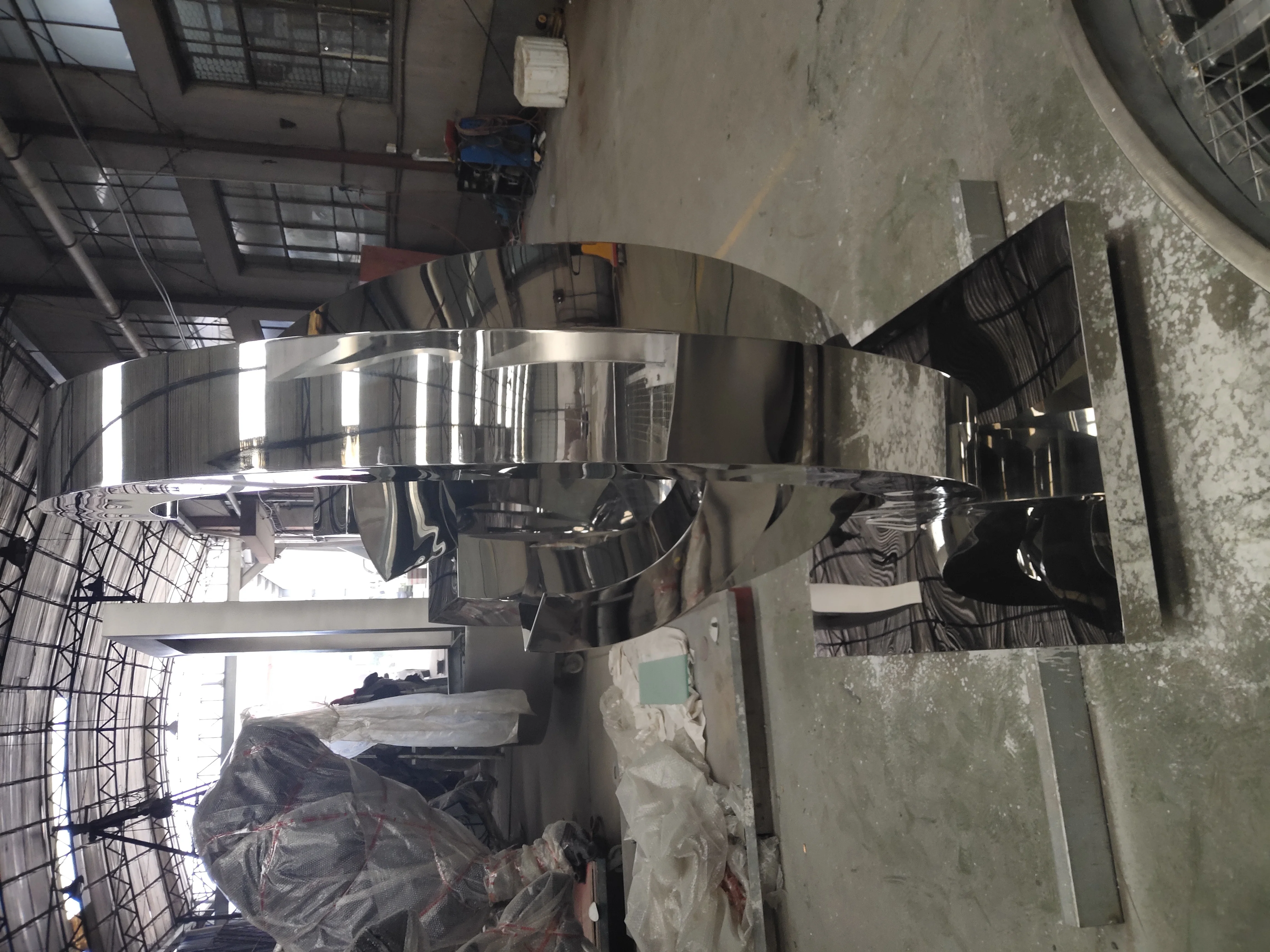 Custom metal arts statues pianissimo stainless steel garden flat metal polished outdoor sculpture