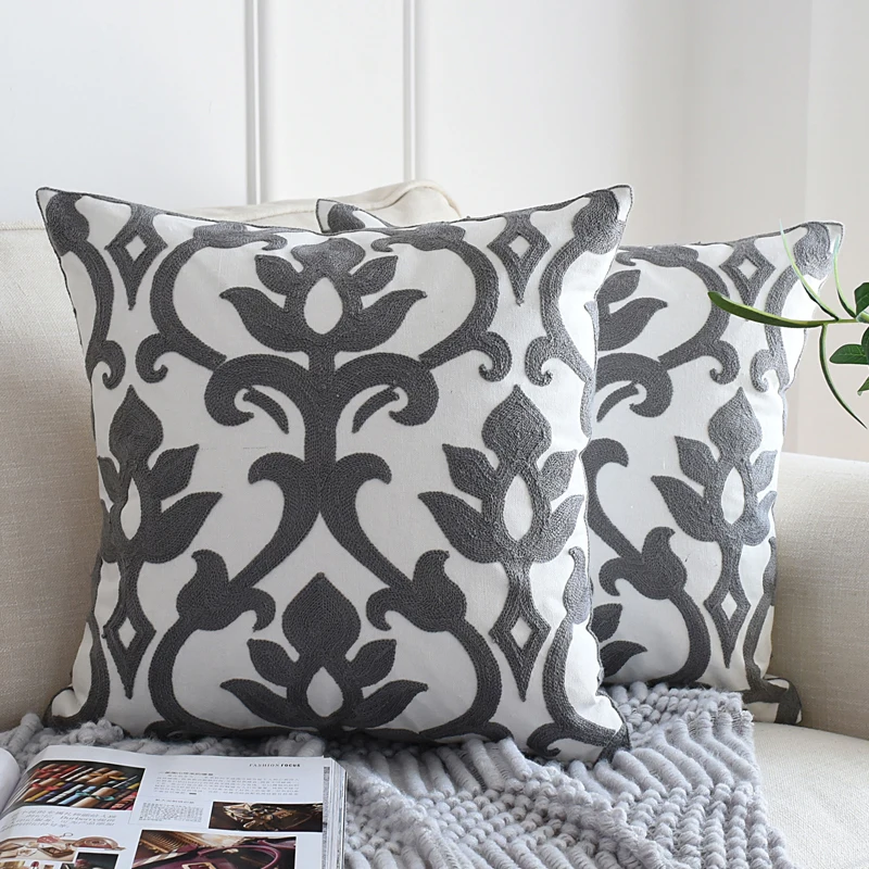 Hand Embroidery Cushion Cover European Luxury Geometric Embroidered Throw Pillow Cover Decoration Pillow for Couch 18*18 inch