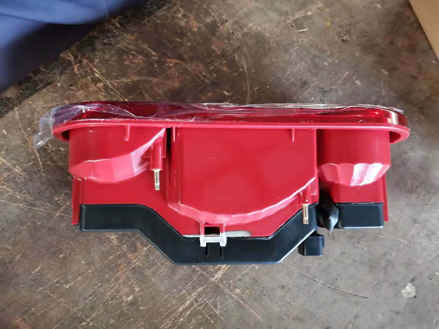 OEM 92402-4F000/R 92401-4F000/L For Hyundai H100 LAMP ASSY RR COMBINATION taillights