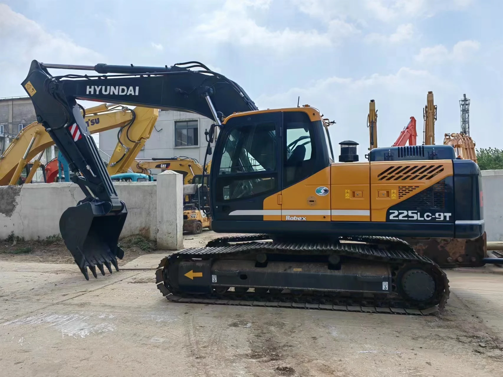 Excavator Used Machine Korea Hyundai 225LC 305LC 380LC 480LC Excavator Digger Sale