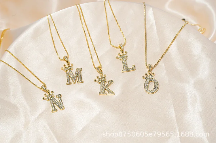 26 Capital Letters Fashion Crown Pendant Gold Plated Alloy Zircon Initial Pendent
