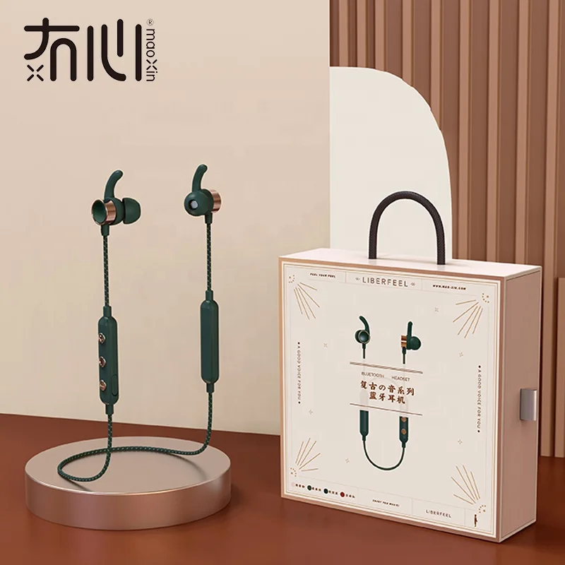 
Maoxin 2020 new multicolor retro braided neckbrand magnetic wired headphones bluetooth earphone with microphone wholesale 