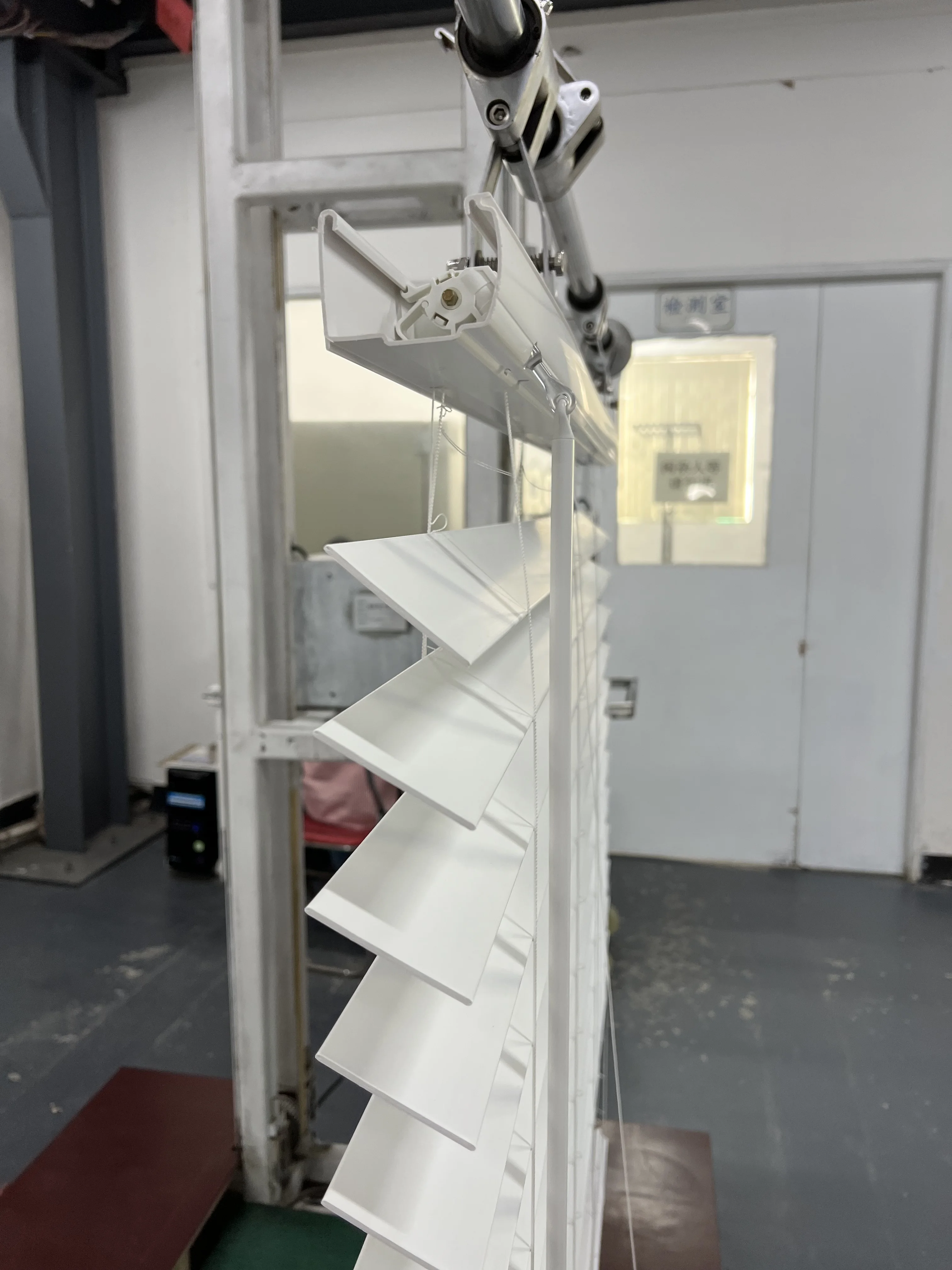 HDT Modern 2-Inch PVC Venetian Blinds for Windows Vertical Opening Style Plastic Shutters for Hotels also named fauxwood blinds